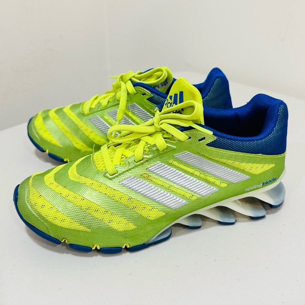 Adidas Spring‎ Blade Size 5 Men's Running Shoes Sneakers S77758